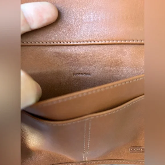 Vintage Coach Envelpoe Swing Wallet #4843 - Picture 13 of 15